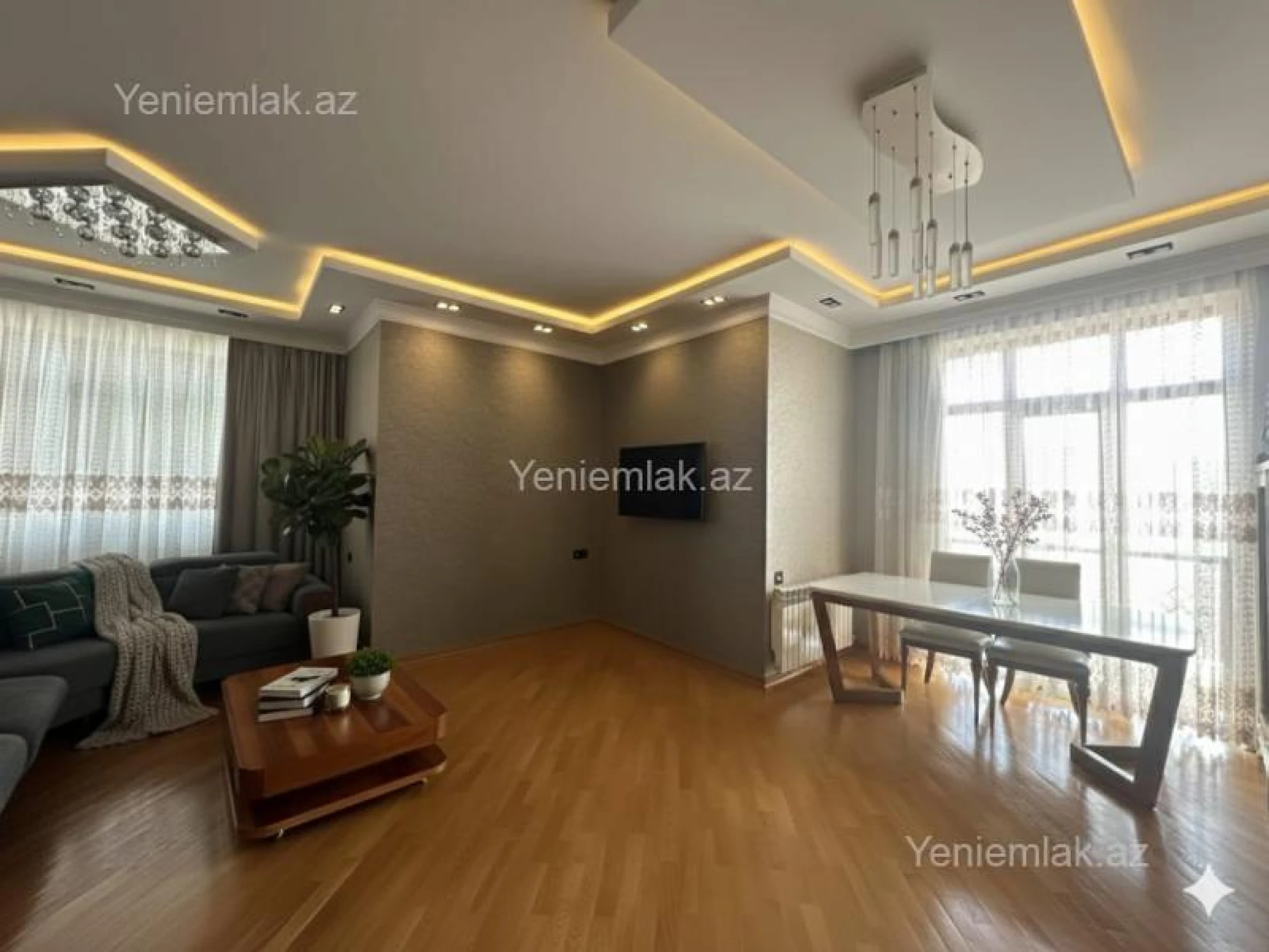 Satılır 3 otaqlı yeni tikili 125 m²
