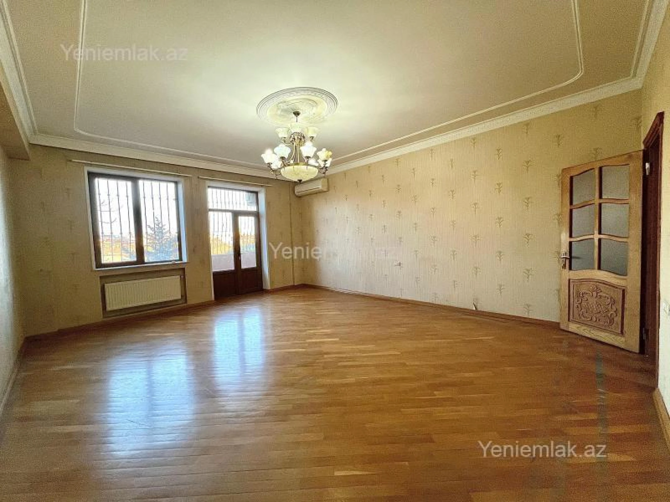 Satılır 4 otaqlı yeni tikili 175 m²