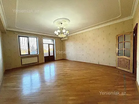 Satılır 4 otaqlı yeni tikili 175 m²