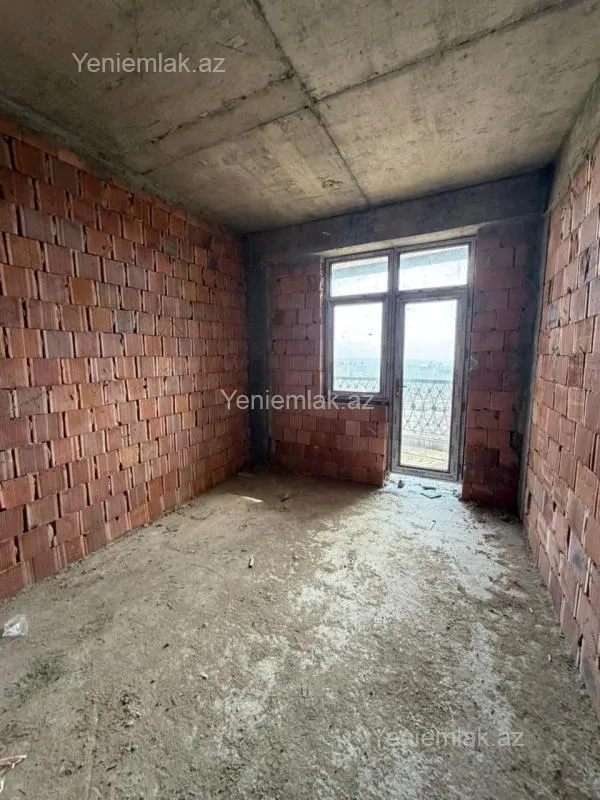 Satılır 3 otaqlı yeni tikili 91 m²