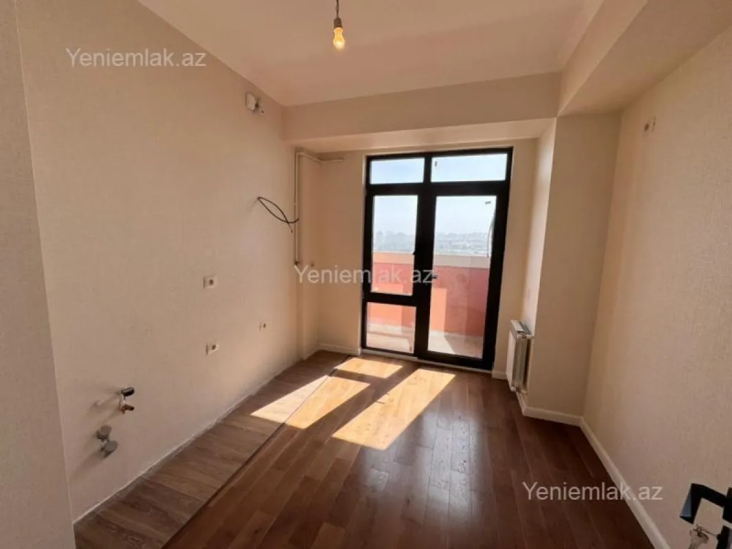 Satılır 2 otaqlı yeni tikili 62 m²