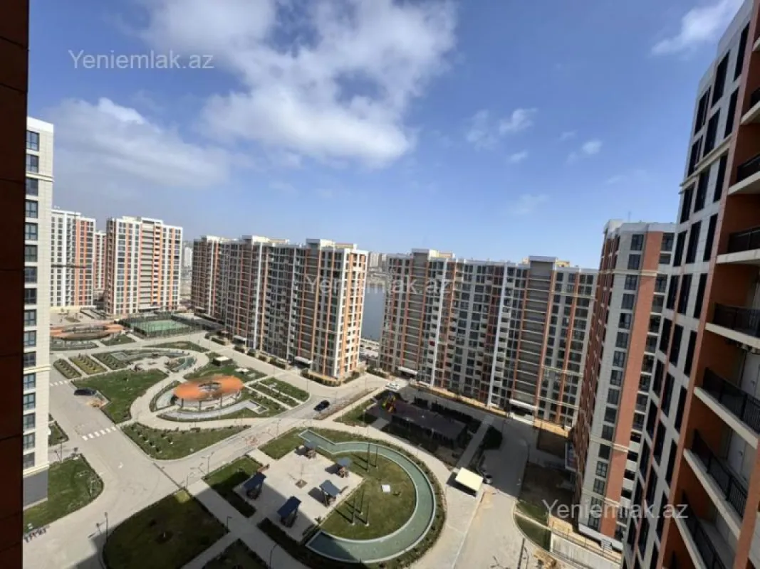 Satılır 3 otaqlı yeni tikili 82.72 m²