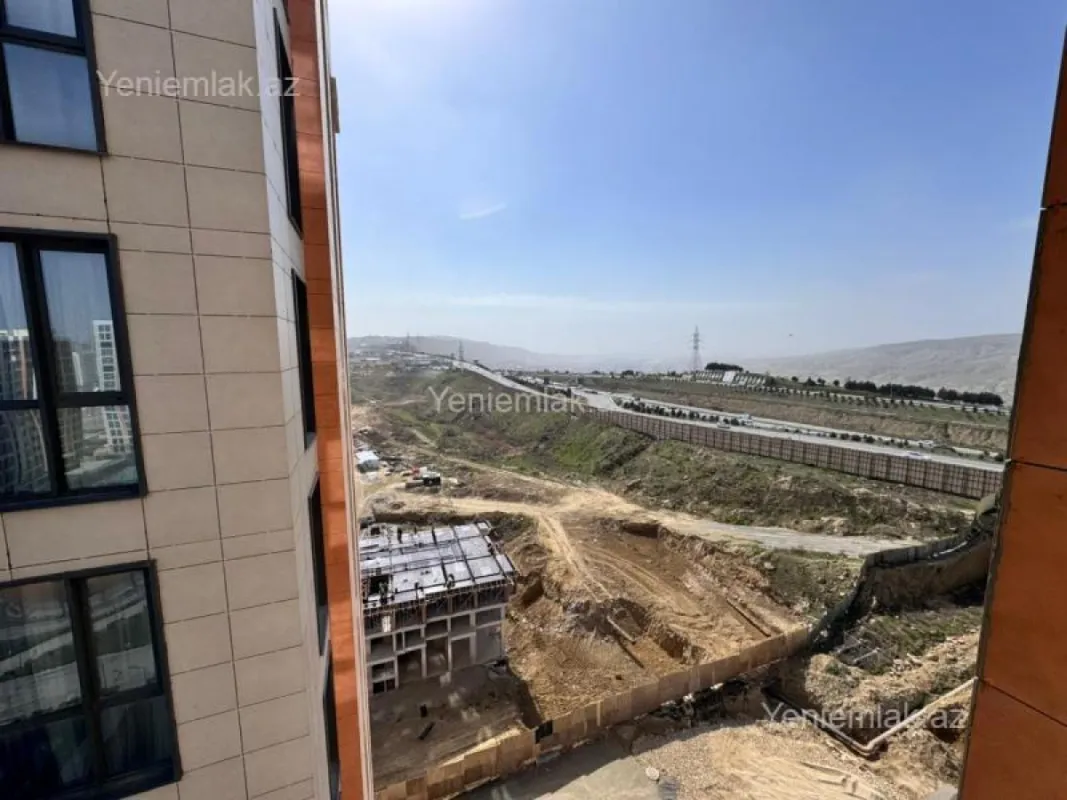 Satılır 3 otaqlı yeni tikili 82.72 m²