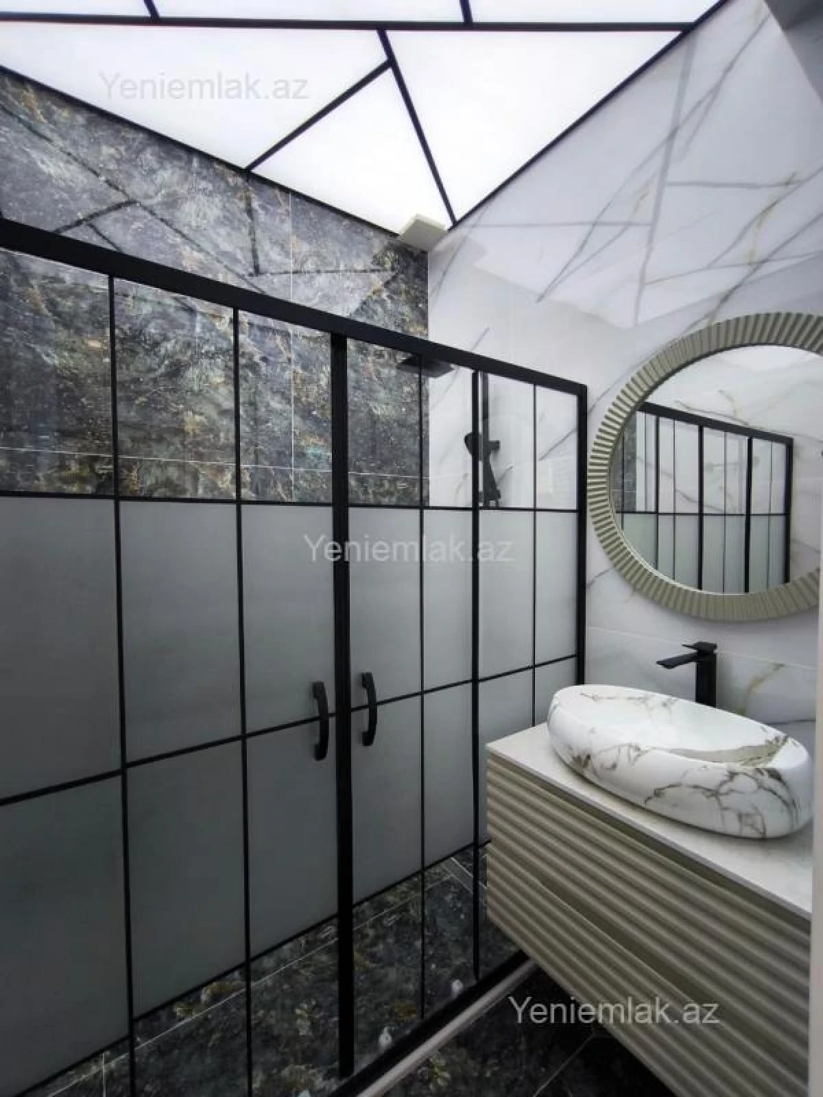 Satılır 3 otaqlı yeni tikili 105 m²