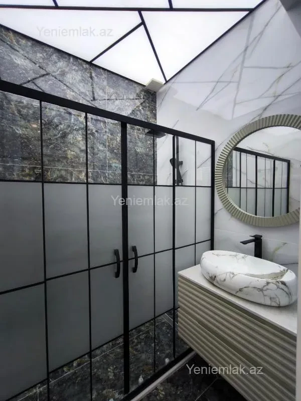 Satılır 3 otaqlı yeni tikili 105 m²