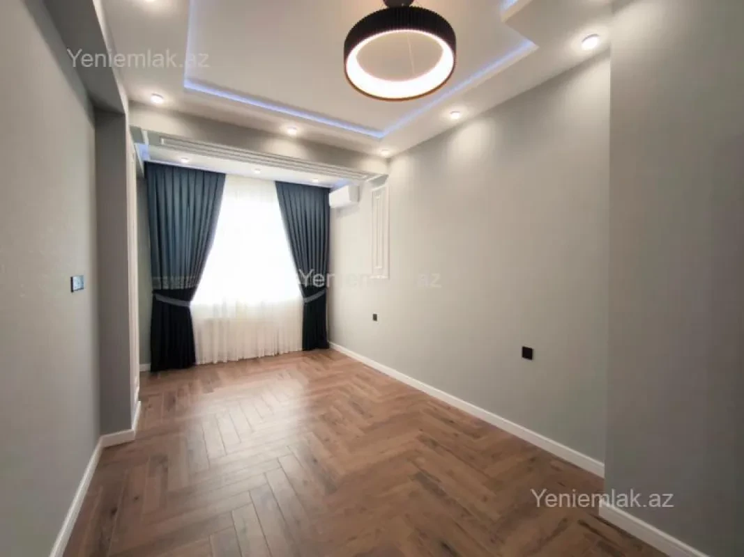 Satılır 3 otaqlı yeni tikili 105 m²