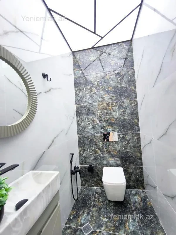 Satılır 3 otaqlı yeni tikili 105 m²