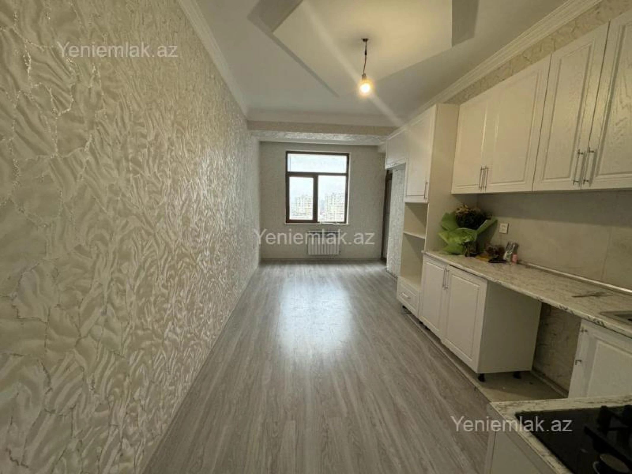 Satılır 2 otaqlı yeni tikili 99 m²