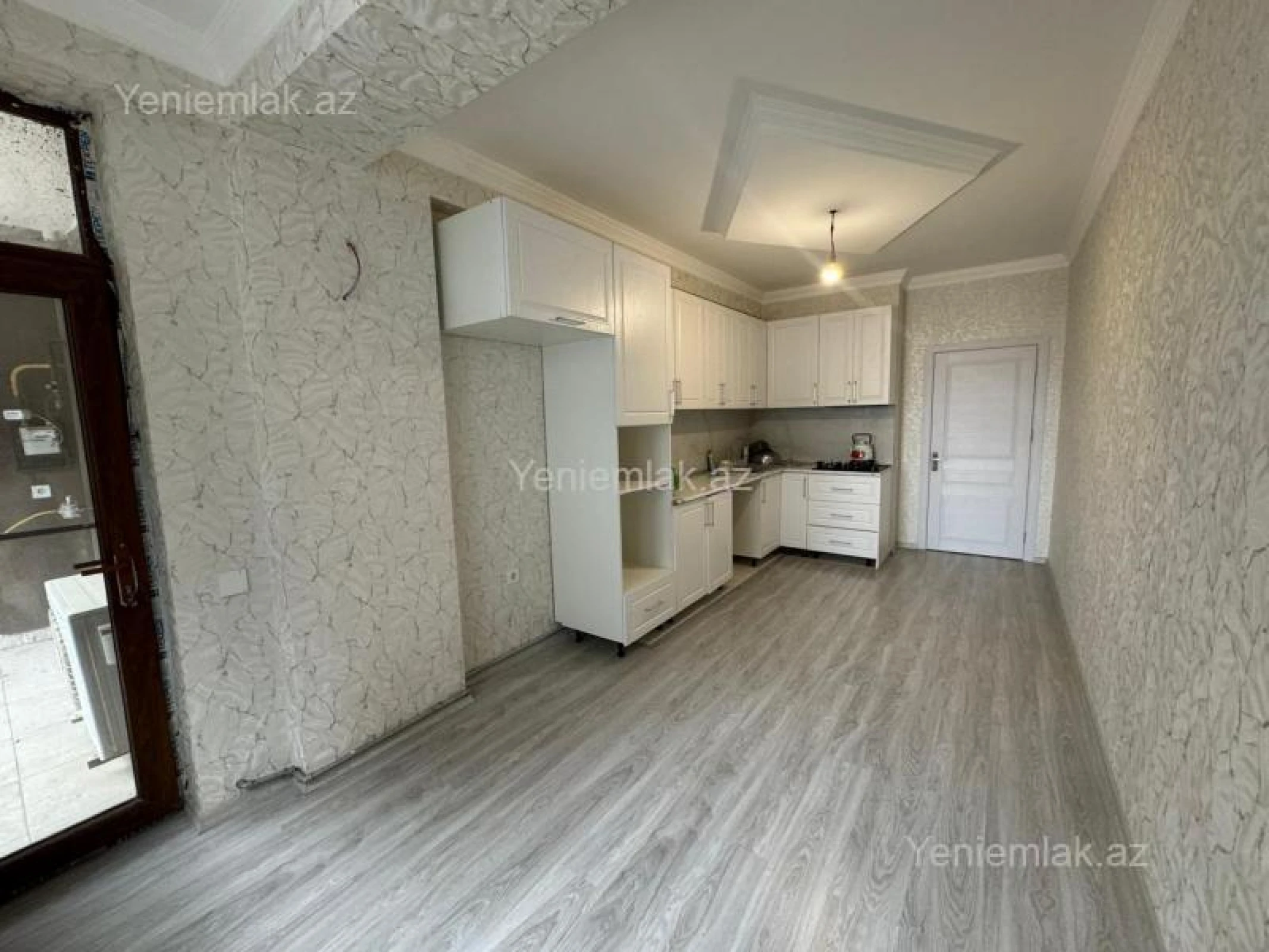 Satılır 2 otaqlı yeni tikili 99 m²