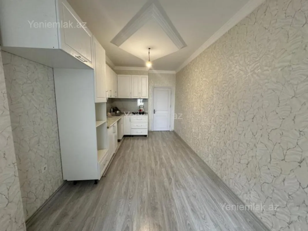 Satılır 2 otaqlı yeni tikili 99 m²