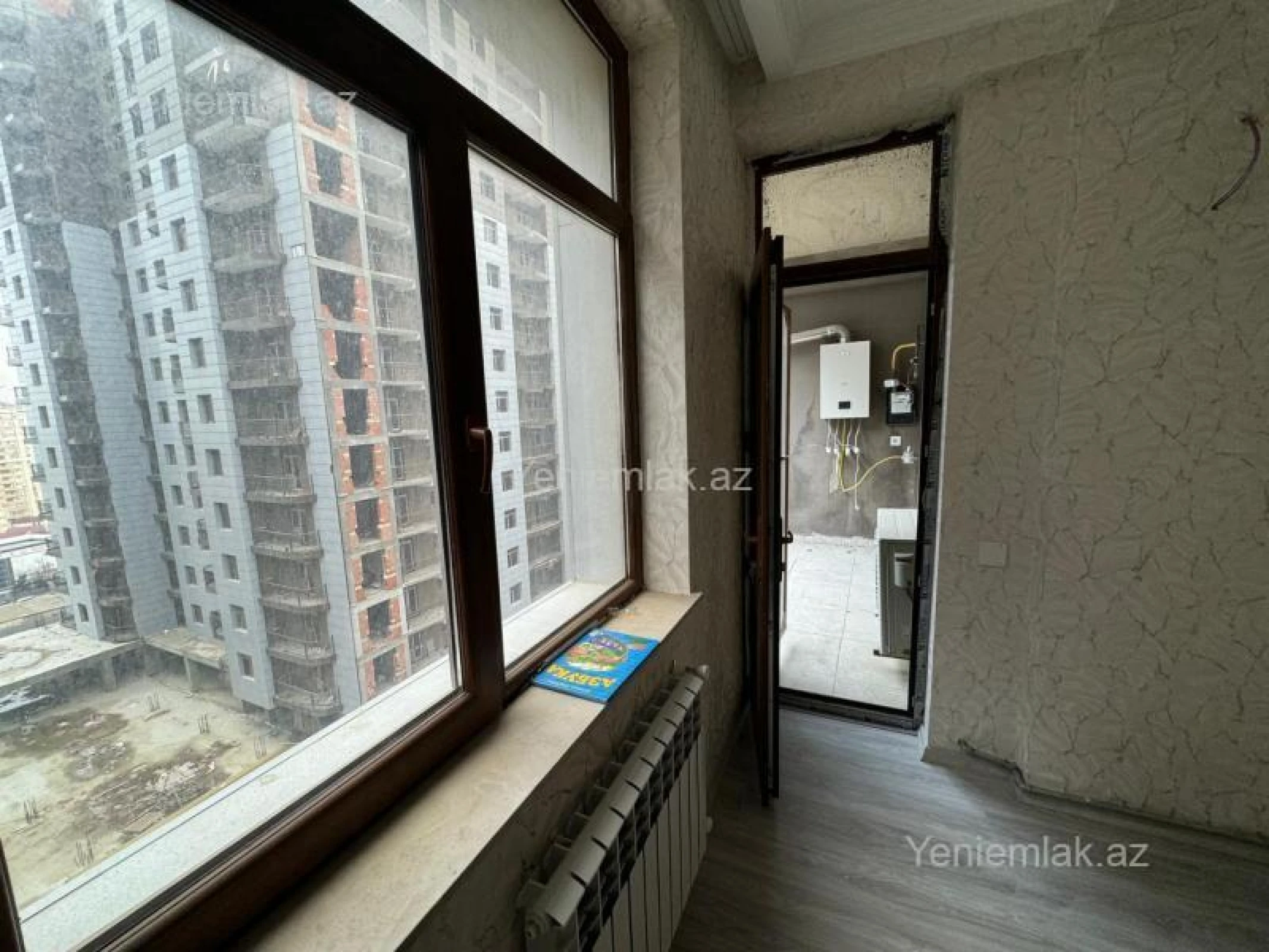 Satılır 2 otaqlı yeni tikili 99 m²