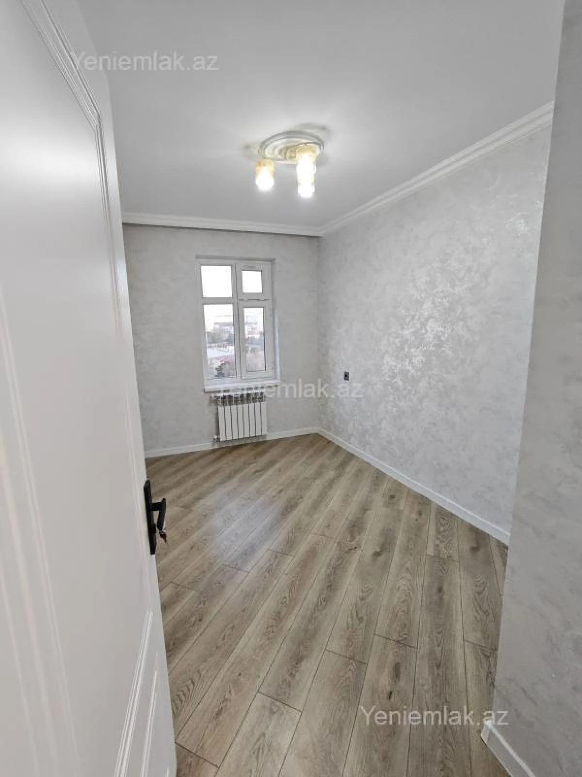 Satılır 3 otaqlı köhnə tikili 68 m²