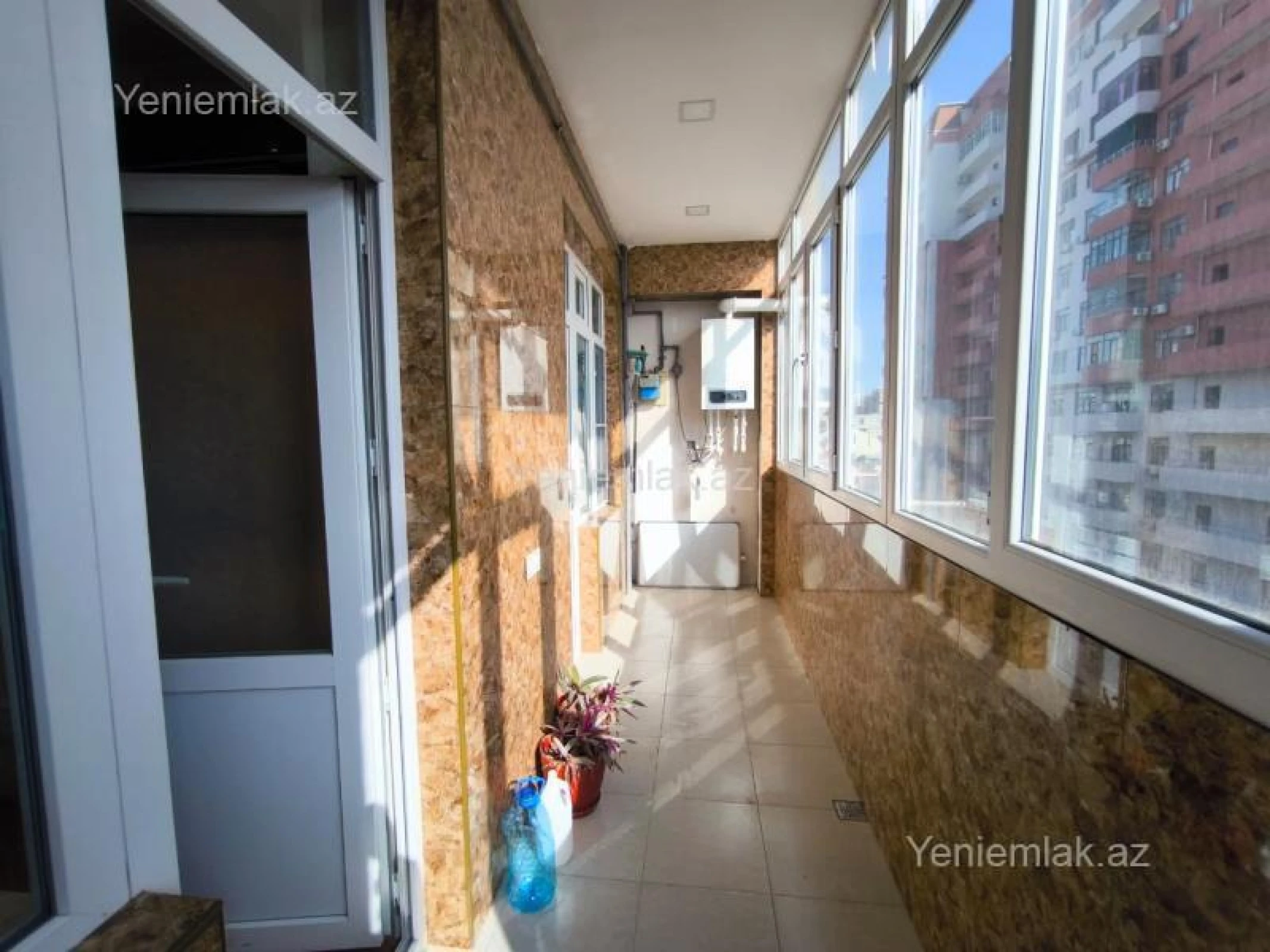 Satılır 4 otaqlı yeni tikili 140 m²