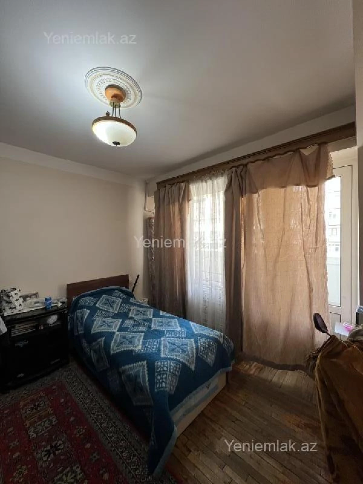 Satılır 3 otaqlı köhnə tikili 85 m²