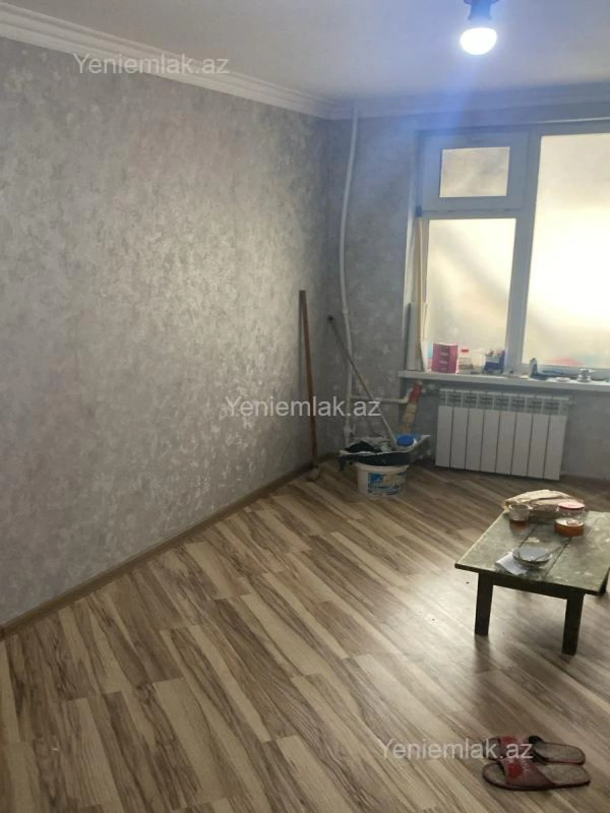 Satılır 4 otaqlı köhnə tikili 90 m²