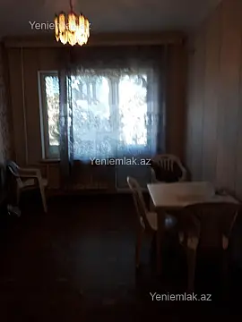 Satılır 2 otaqlı köhnə tikili 55 m²