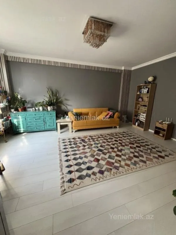 Satılır 2 otaqlı yeni tikili 62 m²
