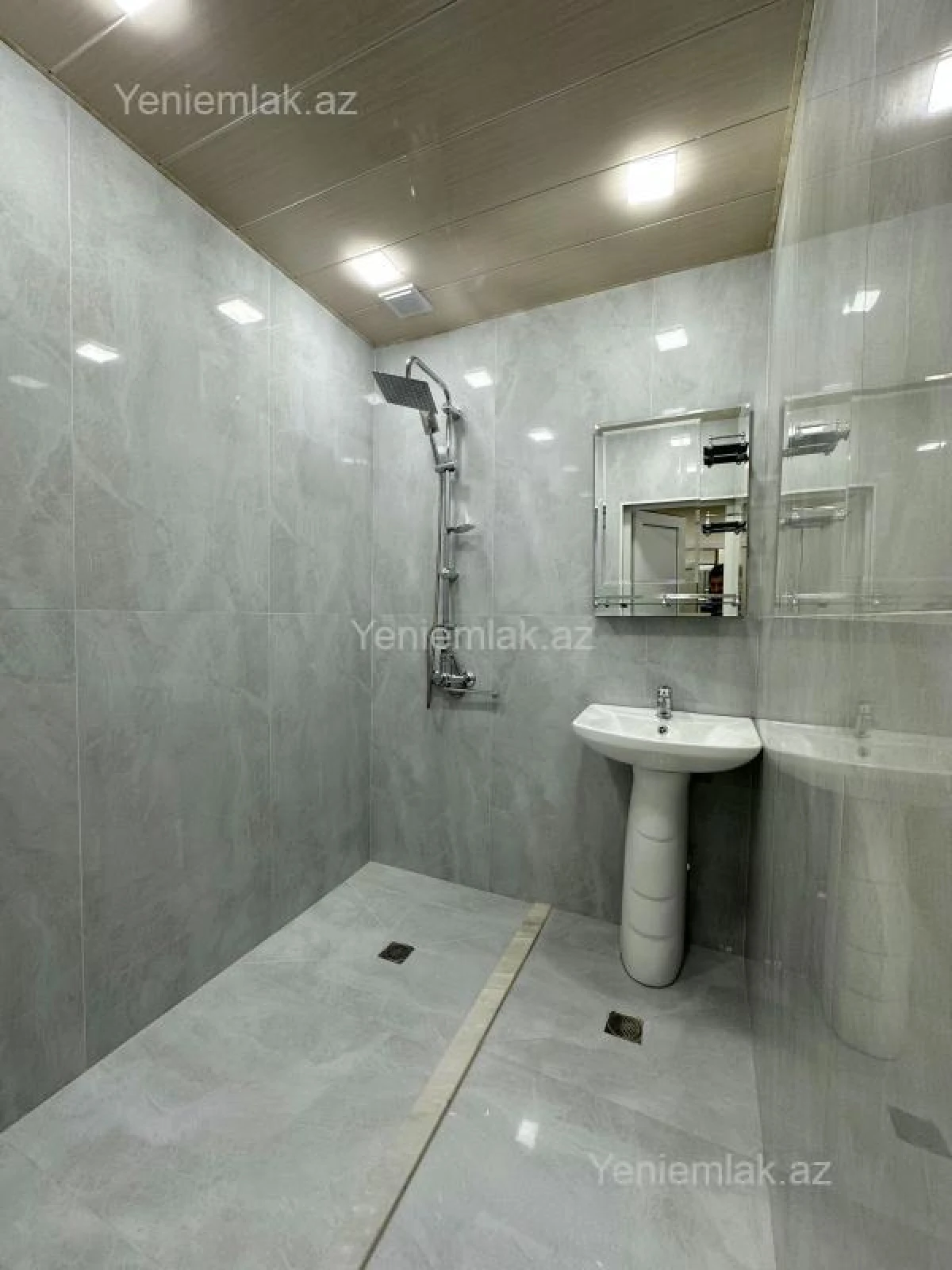 Satılır 3 otaqlı köhnə tikili 65 m²