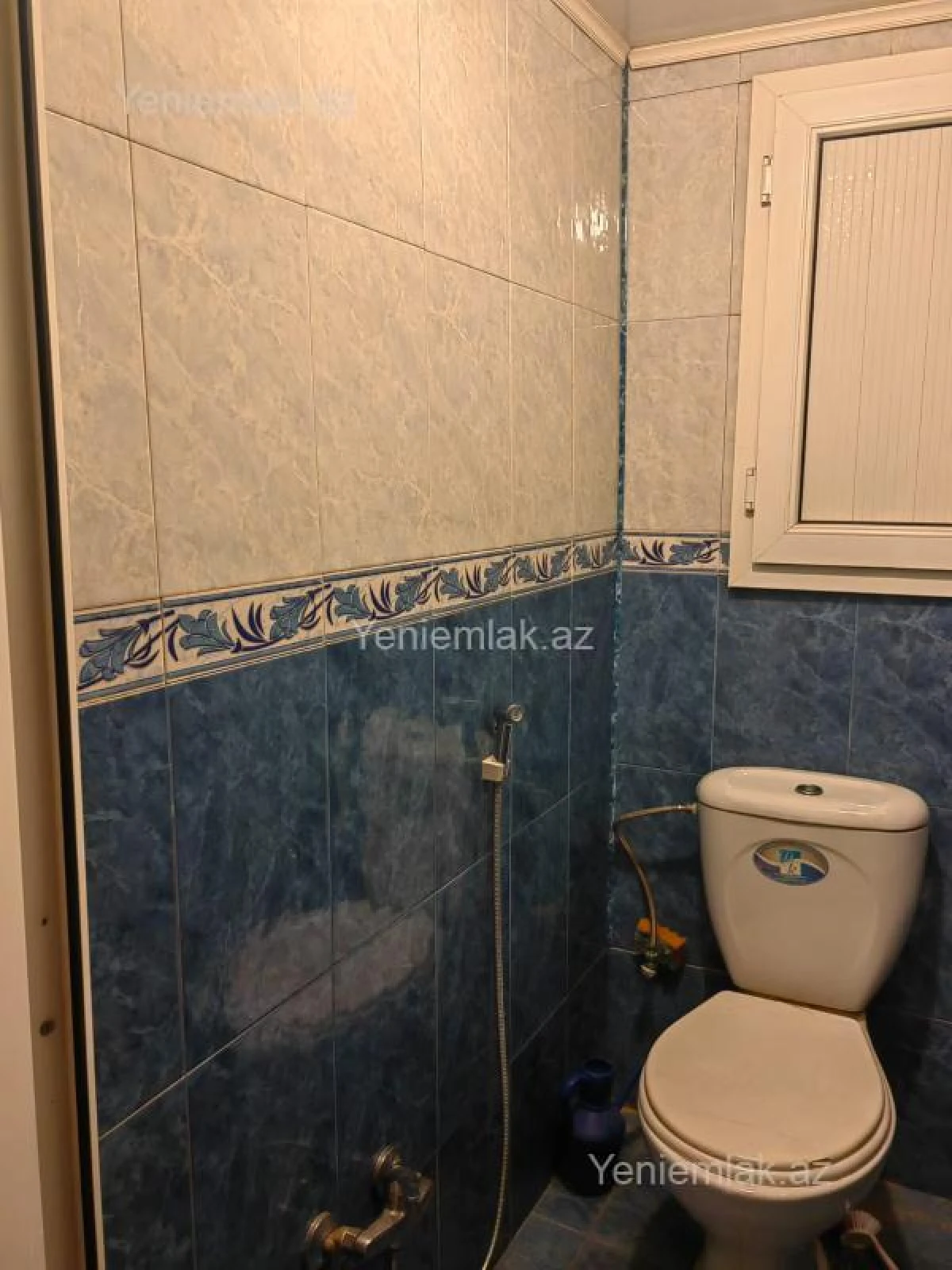 Satılır 2 otaqlı köhnə tikili 55 m²