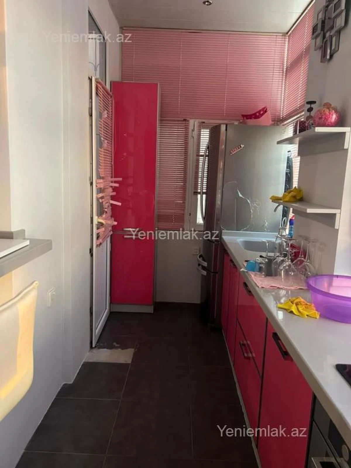 Satılır 2 otaqlı yeni tikili 56 m²
