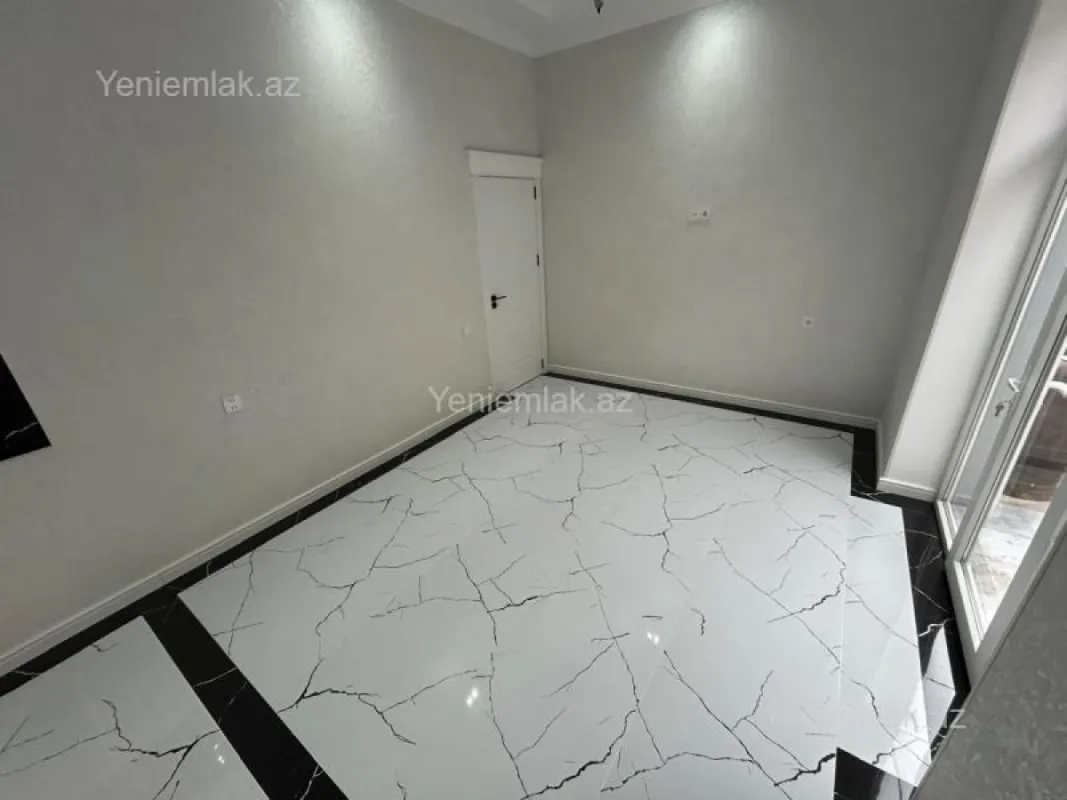 Satılır 6 otaqlı həyət evi 200 m²