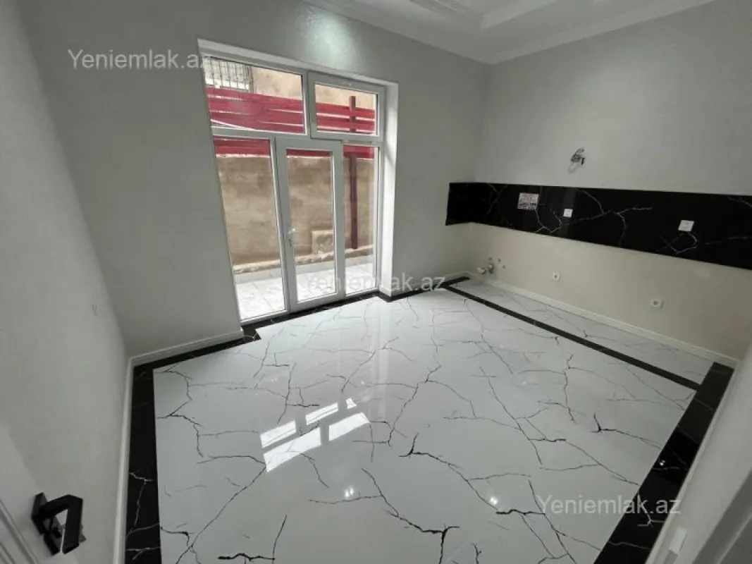 Satılır 6 otaqlı həyət evi 200 m²