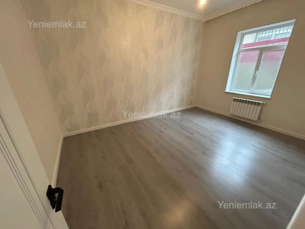 Satılır 6 otaqlı həyət evi 200 m²