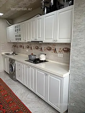 Satılır 2 otaqlı köhnə tikili 60 m²