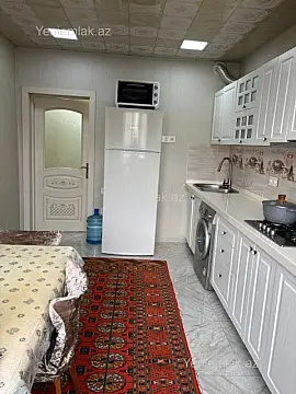 Satılır 2 otaqlı köhnə tikili 60 m²
