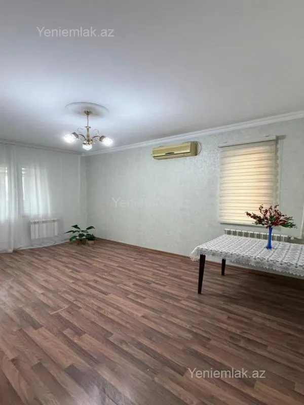 Satılır 2 otaqlı köhnə tikili 45 m²