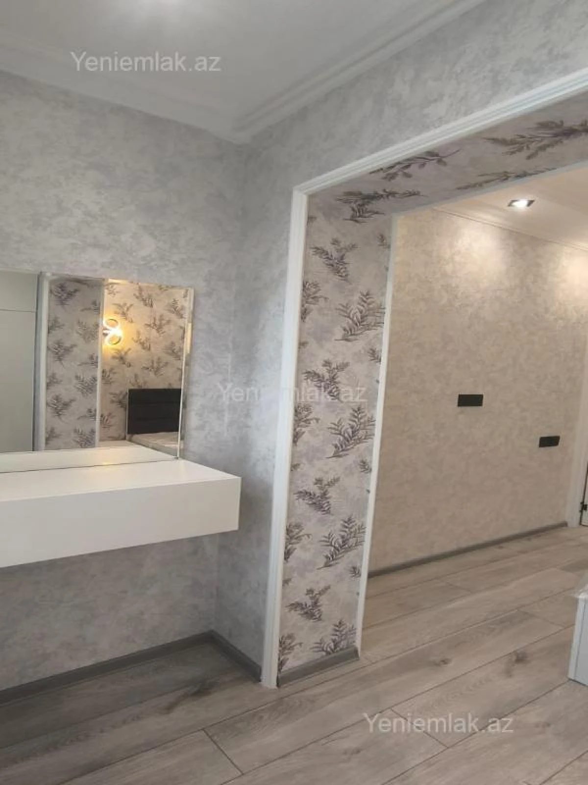 Satılır 2 otaqlı köhnə tikili 47 m²