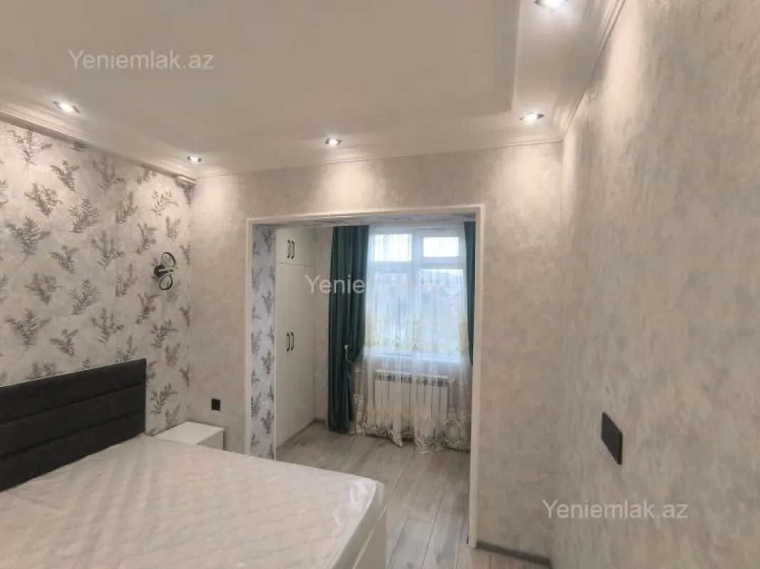Satılır 2 otaqlı köhnə tikili 47 m²