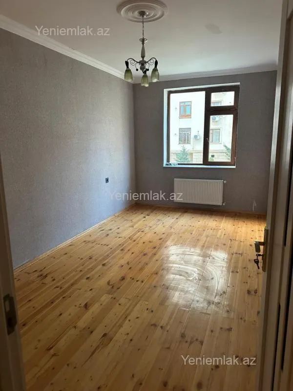 Satılır 4 otaqlı yeni tikili 108 m²
