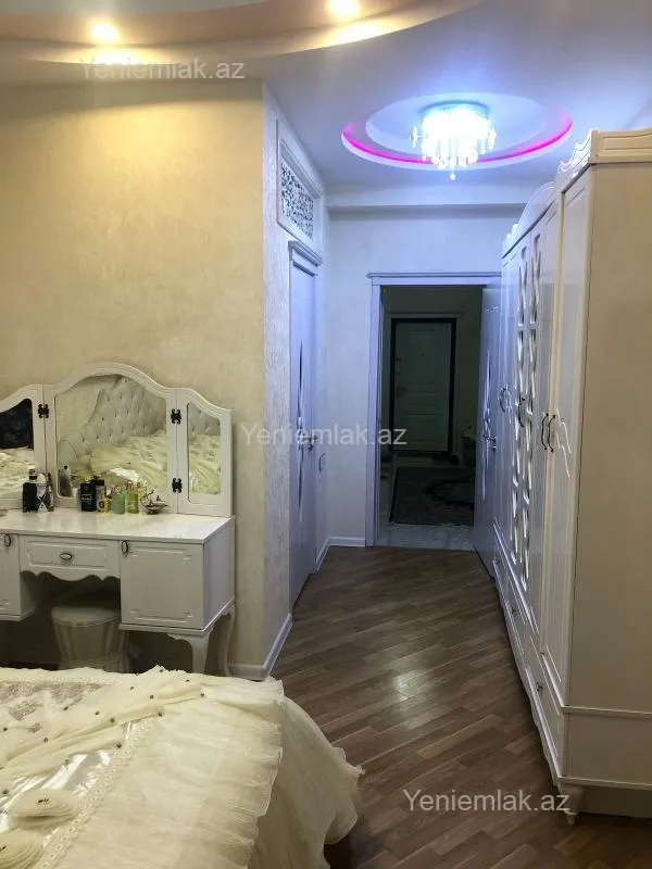 Satılır 5 otaqlı yeni tikili 170 m²