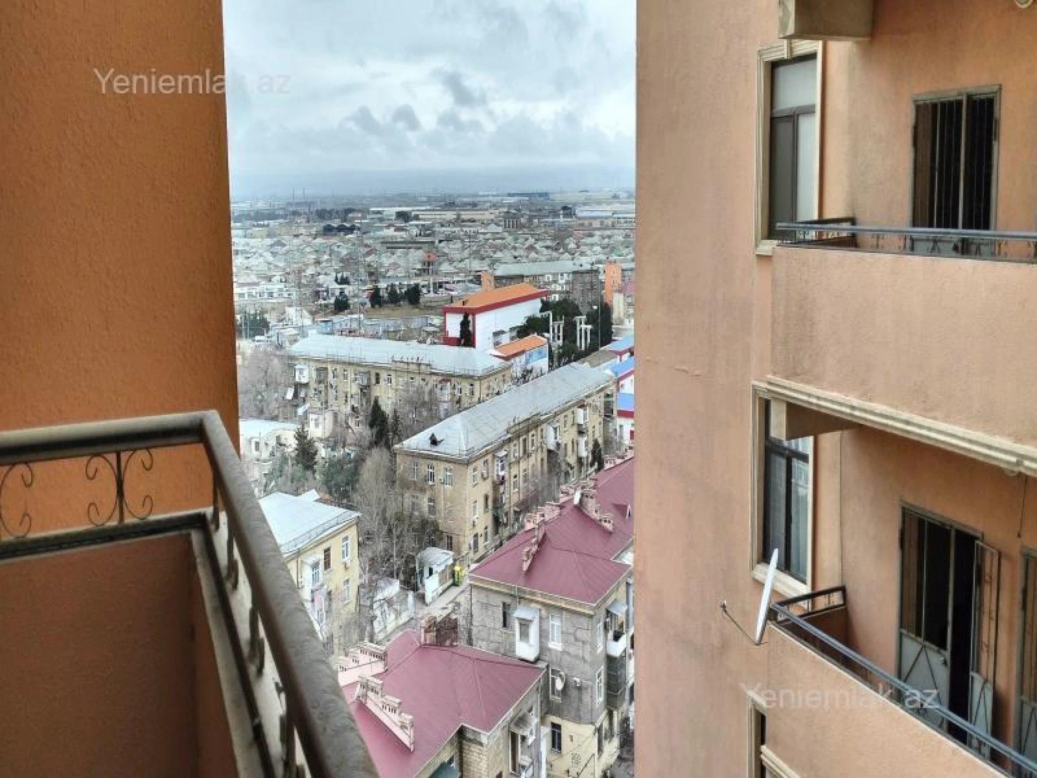 Satılır 3 otaqlı yeni tikili 142 m²
