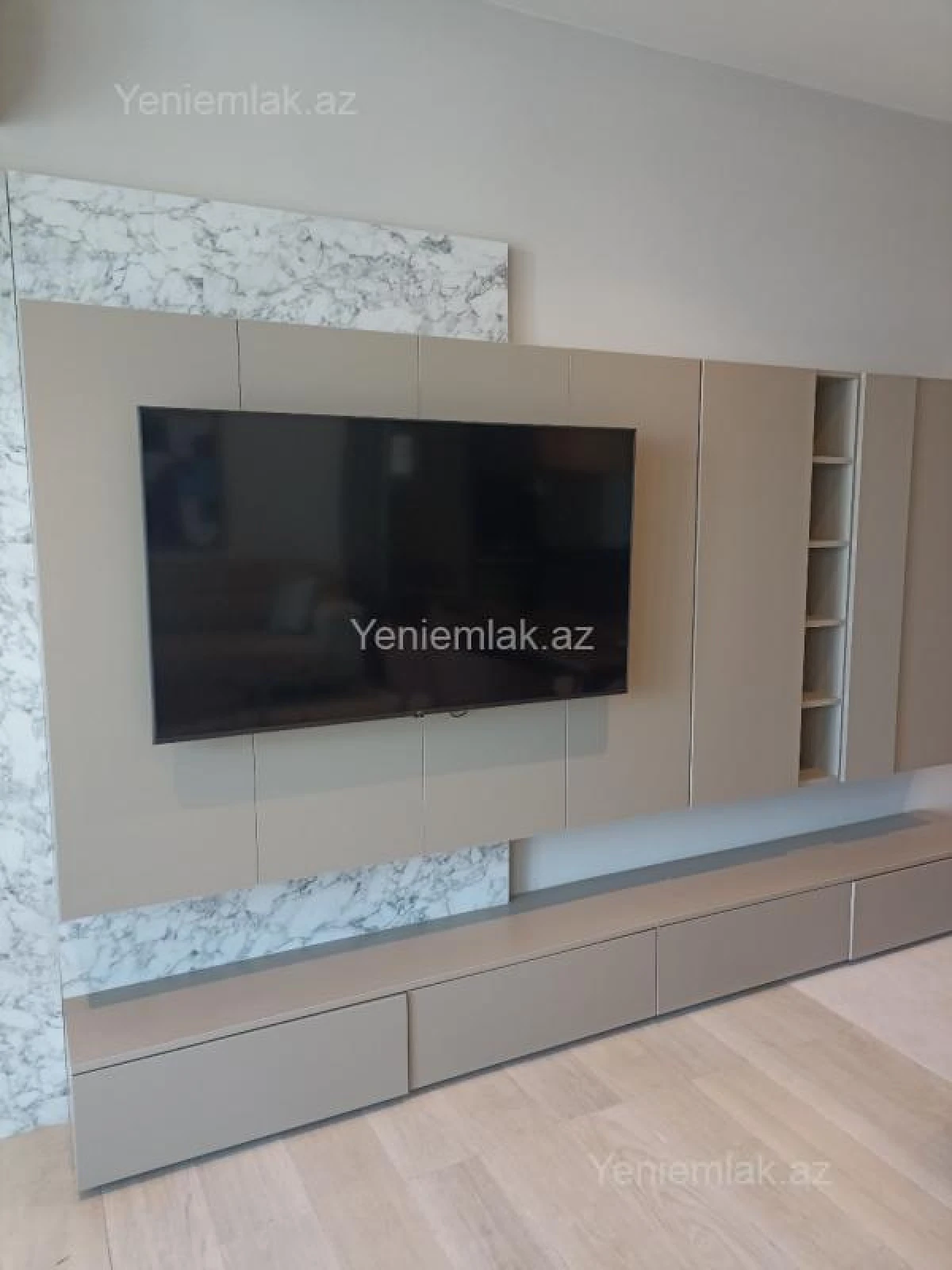 Satılır 2 otaqlı yeni tikili 99.3 m²