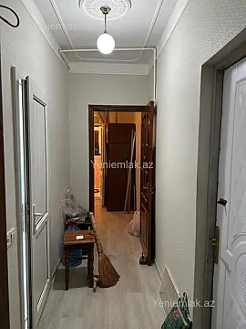 Satılır 2 otaqlı köhnə tikili 40 m²