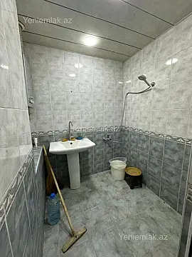 Satılır 2 otaqlı köhnə tikili 40 m²