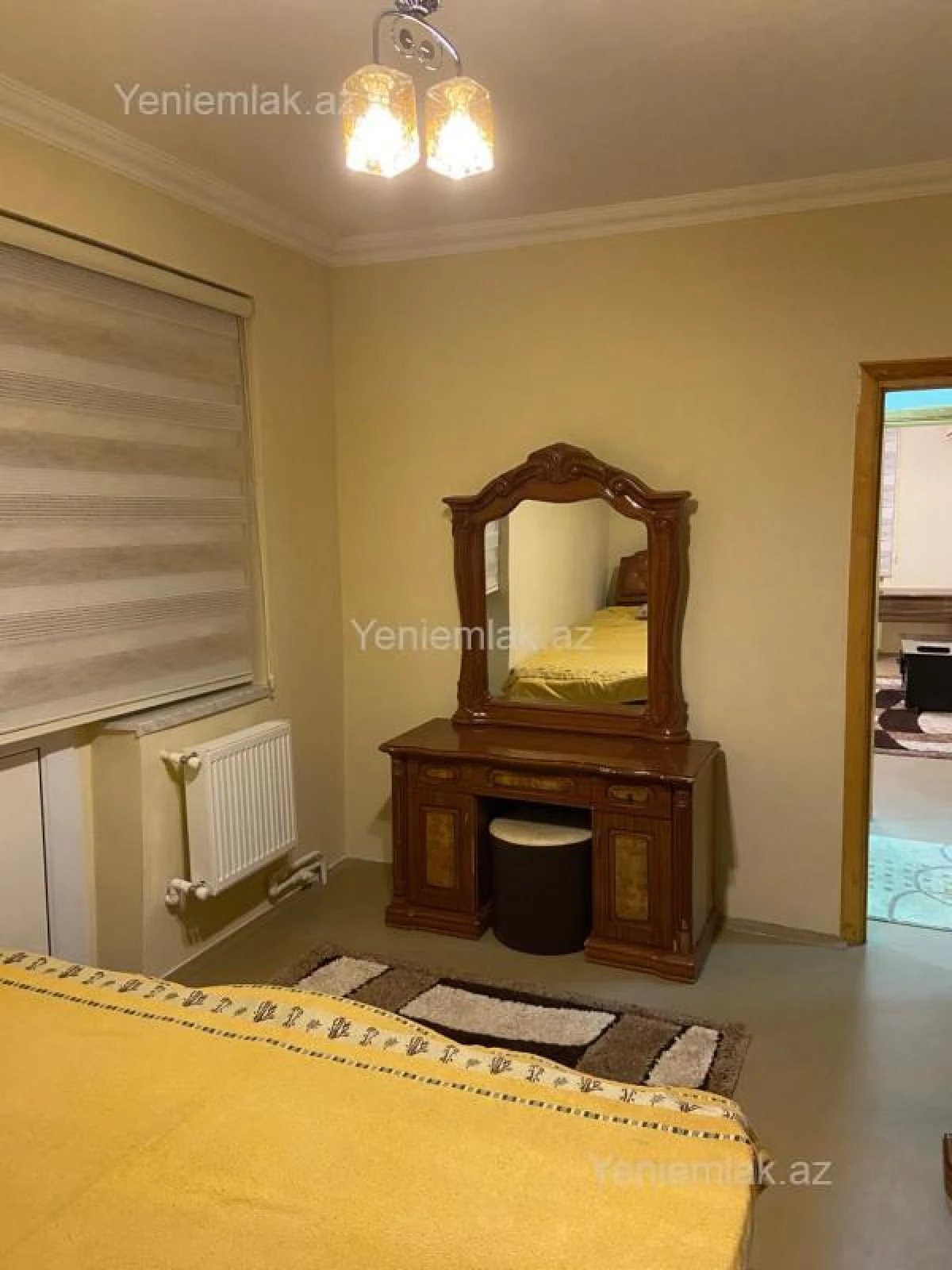 Satılır 2 otaqlı köhnə tikili 65 m²