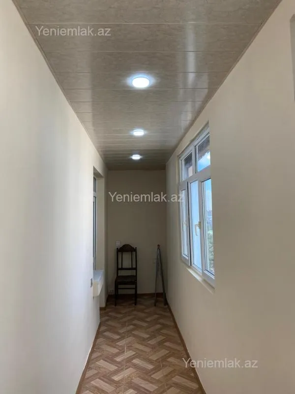 Satılır 2 otaqlı köhnə tikili 65 m²