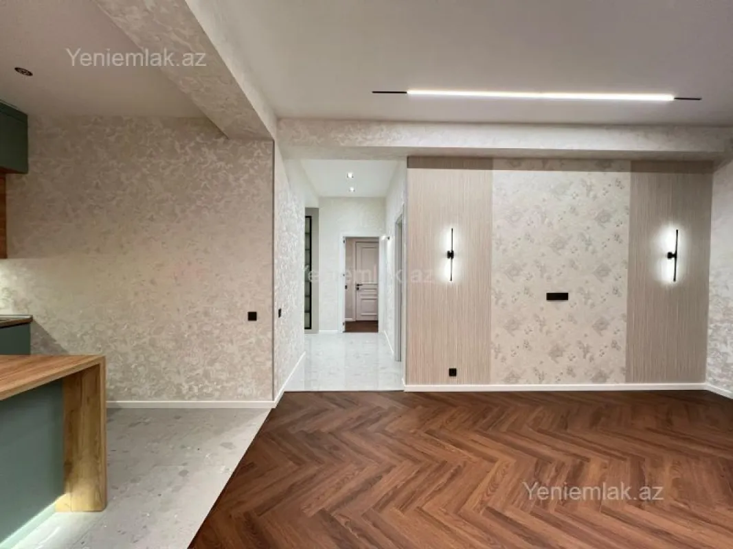 Satılır 3 otaqlı yeni tikili 97 m²