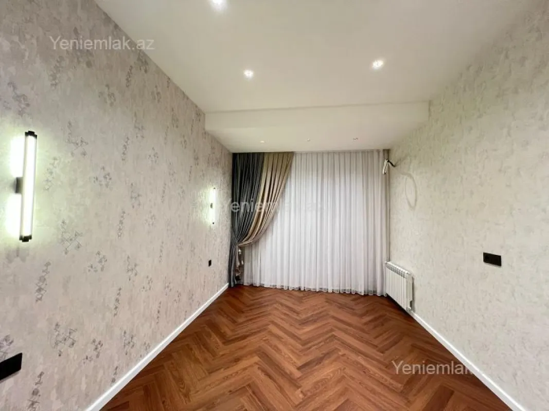 Satılır 3 otaqlı yeni tikili 97 m²