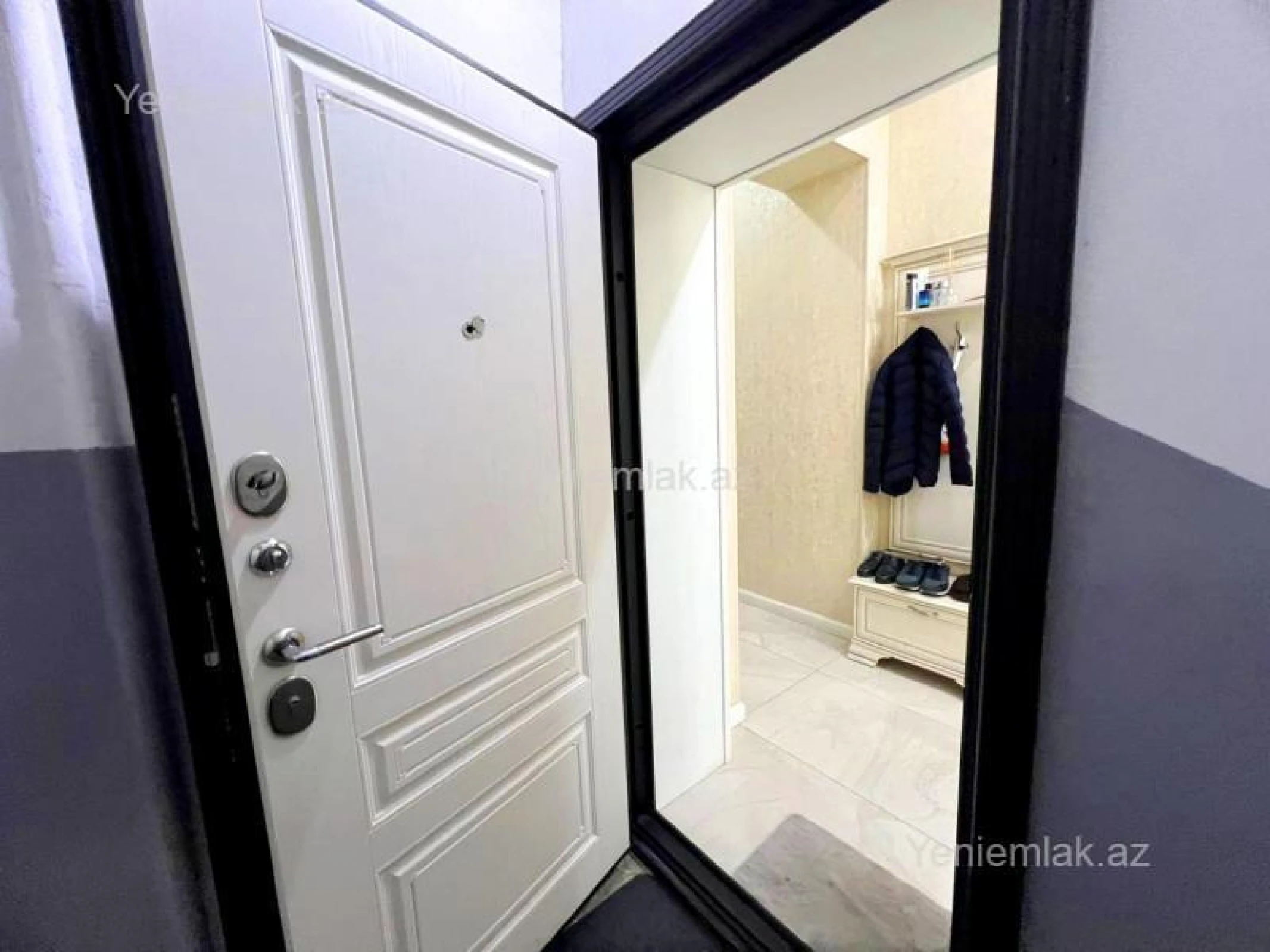 Satılır 3 otaqlı köhnə tikili 90 m²