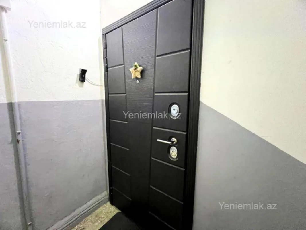 Satılır 3 otaqlı köhnə tikili 90 m²