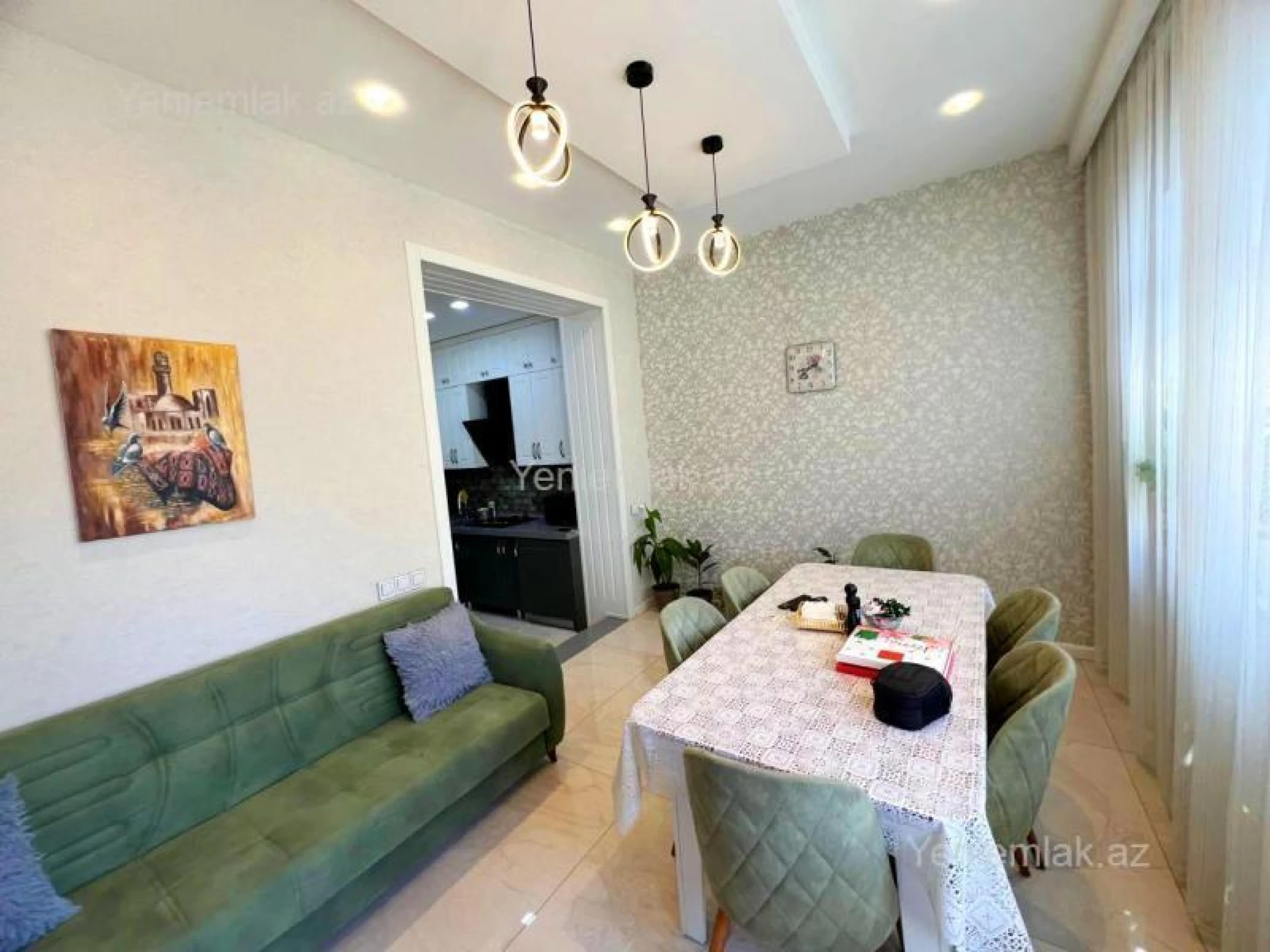 Satılır 3 otaqlı köhnə tikili 90 m²