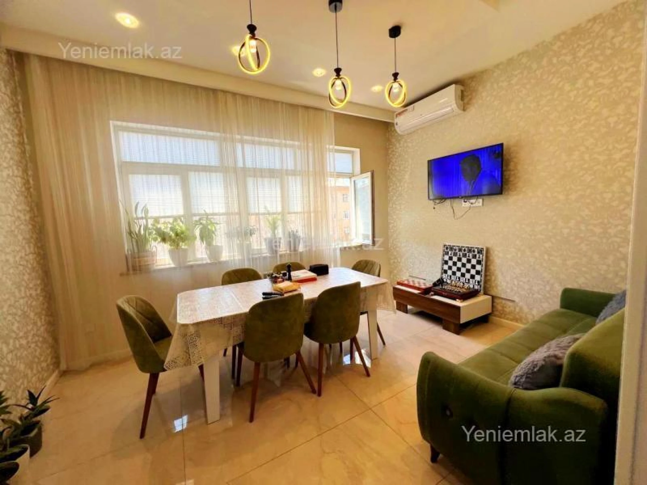 Satılır 3 otaqlı köhnə tikili 90 m²