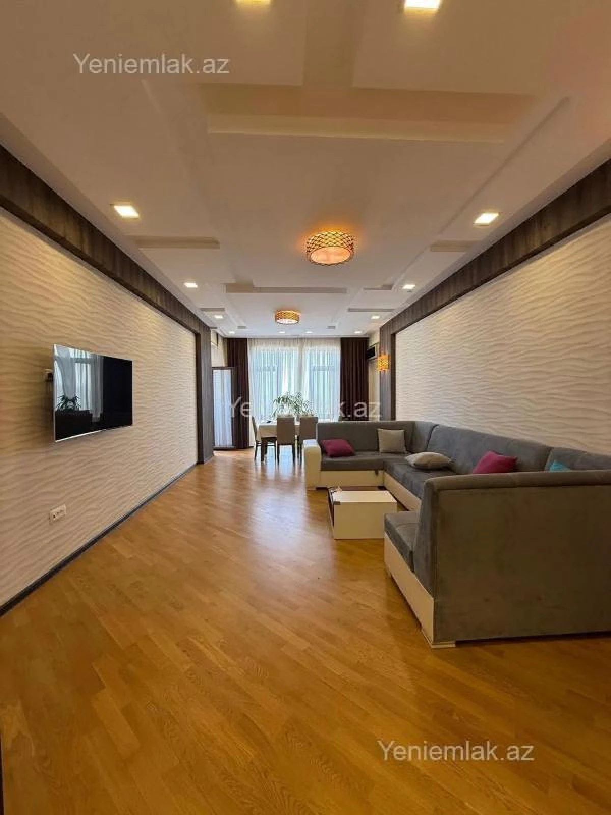 Satılır 3 otaqlı yeni tikili 160 m²