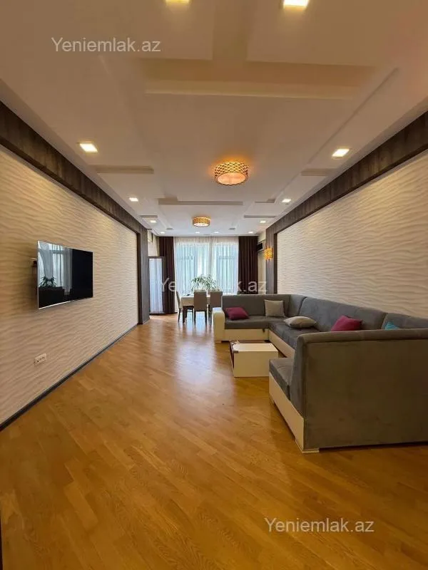 Satılır 3 otaqlı yeni tikili 160 m²