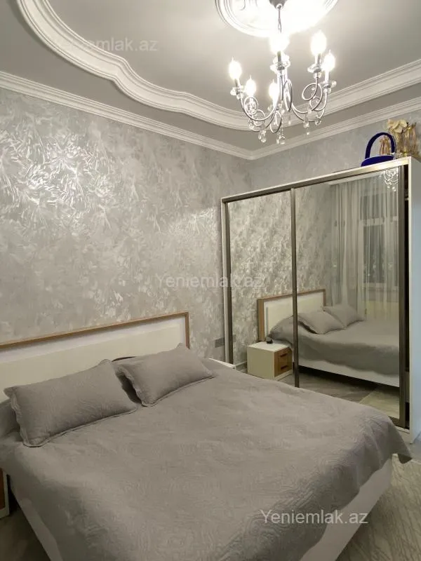 Satılır 2 otaqlı yeni tikili 60 m²