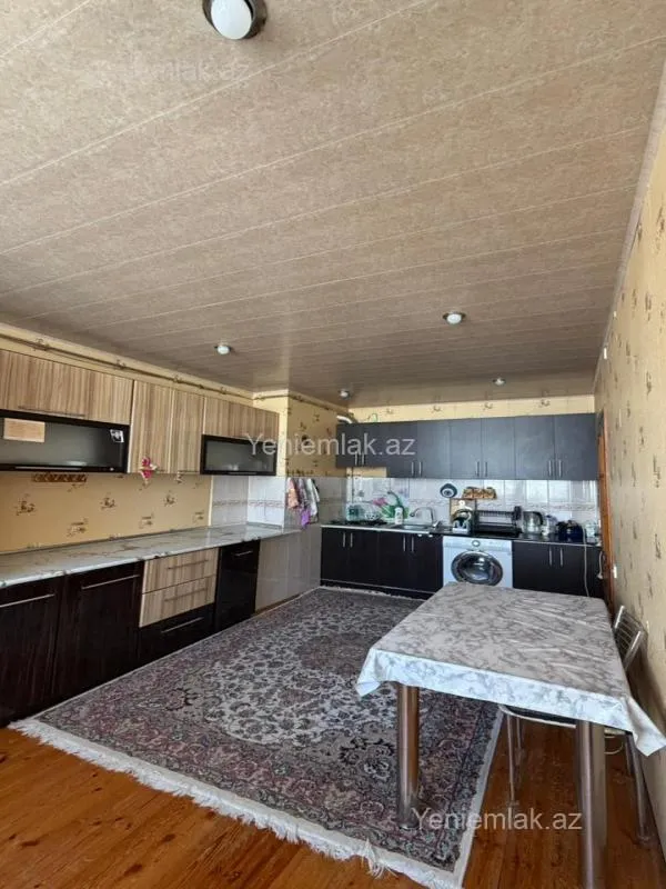 Satılır 2 otaqlı yeni tikili 80 m²